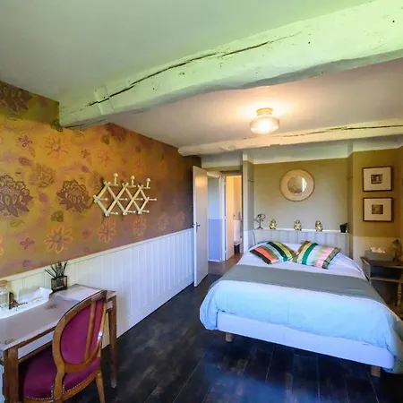 L'apouticayre Pensión 3*